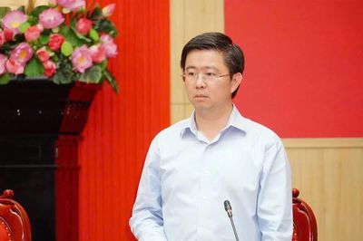 Thủ tướng phê chuẩn ông Bùi Hoàng Phương làm Chủ tịch UBND tỉnh Quảng Trị