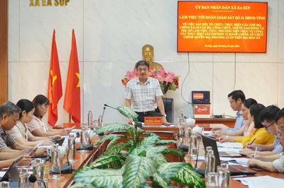 Xã Ea Súp đề xuất bổ sung nhân lực sau sắp xếp