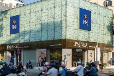 Cổ phiếu PNJ được 'giải cứu'