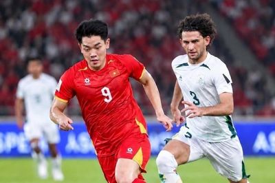 Đình Bắc tỏa sáng, tuyển Việt Nam thắng ngược Pakistan