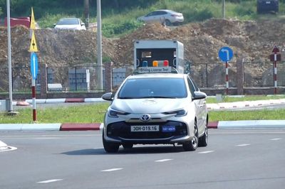 Siết chặt đào tạo và thực hành lái xe