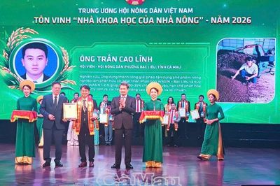 Nông dân Cà Mau được tôn vinh 'Nhà khoa học của Nhà nông' lần thứ VII