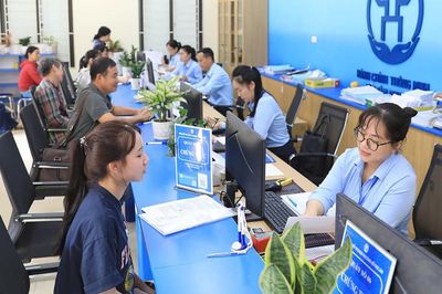 Cải cách hành chính: Tháo gỡ vướng mắc, kiến tạo nền hành chính phục vụ