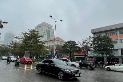 Dự báo thời điểm không khí lạnh tăng cường tràn về miền Bắc gây mưa nhiều ngày