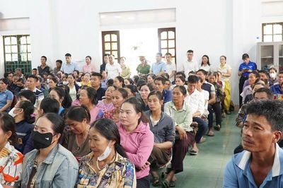 Sau đối thoại, 127 học sinh ở Nghệ An vẫn chưa trở lại trường
