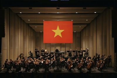 'Tiến quân ca' mở màn đêm diễn LSO tại Hà Nội