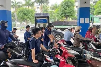 Định giá xăng dầu song hành với cạnh tranh, minh bạch