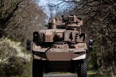 Xe trinh sát bọc thép Jaguar R3 tối tân sẽ thay thế xe tăng bánh lốp AMX-10RC