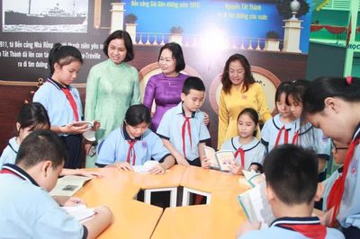 Kỳ 3: Khi việc đọc tiếp tục sau trang sách