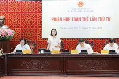 Ủy ban Văn hóa và Xã hội họp Phiên toàn thể lần thứ Tư