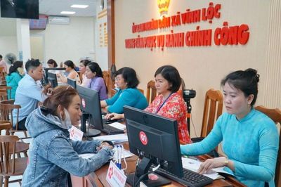 Cán bộ, công chức cấp xã được hưởng phụ cấp công vụ 55%