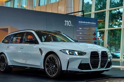 Chi tiết xe hiệu năng cao BMW M3 Touring giá gần 5,4 tỷ tại Việt Nam