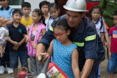 Người trẻ tìm hiểu truyền thống PCCC từ những câu chuyện có thật
