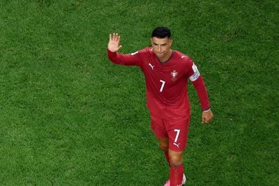 Ronaldo đối mặt án phạt nặng vì tự ý rời đại bản doanh đội tuyển Bồ Đào Nha
