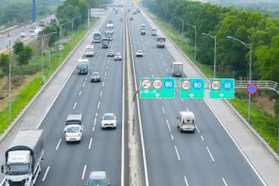 Cao tốc Bắc - Nam giảm xe, vì sao vẫn cao hơn bình quân?