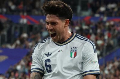 Vắng Mbappe, tuyển Pháp đánh rơi chiến thắng trước Italia
