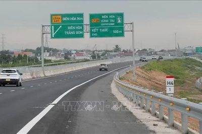 Phí đường bộ đảm bảo hài hòa lợi ích Nhà nước - người dân - doanh nghiệp