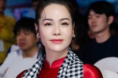 Nhật Kim Anh đã dũng cảm đi tìm hạnh phúc sau 10 năm