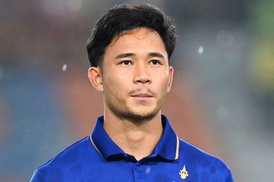 CĐV Thái Lan phản ứng dữ dội khi tuyển Thái Lan bị FIFA trừ điểm