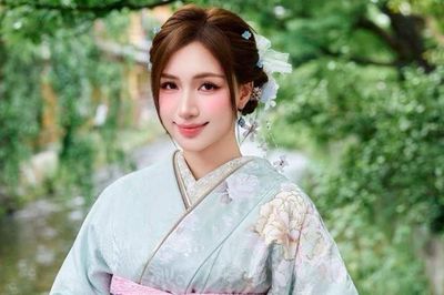 Hòa Minzy hạnh phúc khi hội ngộ hai người đàn ông từng giúp cô 'đổi đời'