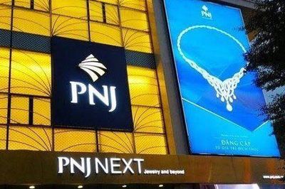 Những đợt công bố thông tin dồn dập khiến cổ phiếu PNJ biến động mạnh trong tháng 9