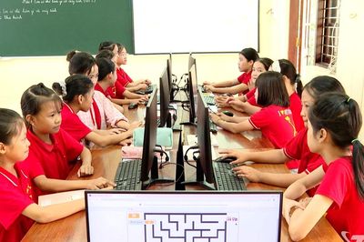 Chuyển đổi số nâng cao chất lượng giáo dục sau sắp xếp