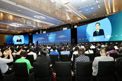 Chuyển chính sách đột phá thành sức bật thực chất cho địa phương, doanh nghiệp