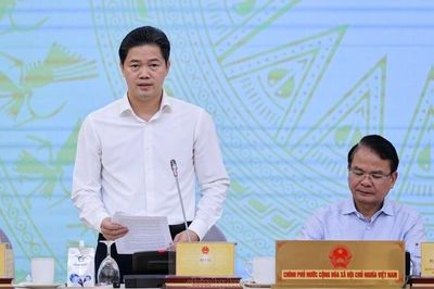 Bộ Y tế: Tăng cường kiểm soát giá và bảo đảm nguồn cung thuốc, thiết bị y tế