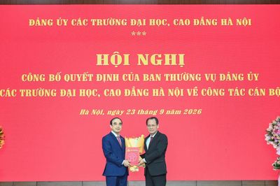 GS.TS. Nguyễn Hữu Tú giữ chức Bí thư Đảng ủy Trường Đại học Y Hà Nội