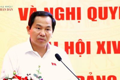 Tổng Thư ký Quốc hội, Chủ nhiệm Văn phòng Quốc hội Lê Quang Mạnh tiếp xúc cử tri tại TP. Hồ Chí Minh