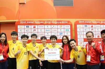 Đoạt Huy chương Vàng ASIAD, vận động viên Công an nhận thưởng nóng