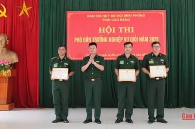 Bộ đội Biên phòng Hội thi phó đồn trưởng nghiệp vụ giỏi