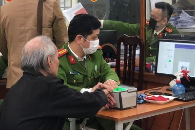 Căn cước hết hạn phải làm gì? Những mốc tuổi người dân cần đặc biệt lưu ý