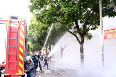 Nghĩa Đô diễn tập phương án chữa cháy, cứu nạn, cứu hộ trên địa bàn năm 2026
