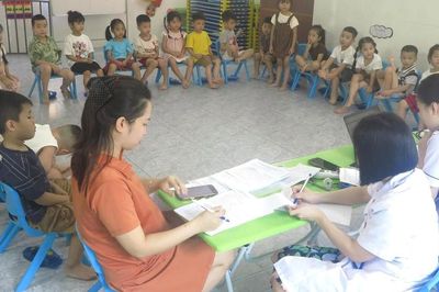 Hơn 600 trẻ mầm non được khám sàng lọc các bất thường vận động