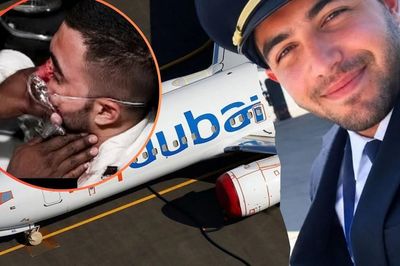 Cơ phó Flydubai từng bị Oman cấm bay vì lo ngại cực đoan, có lý lịch bất thường