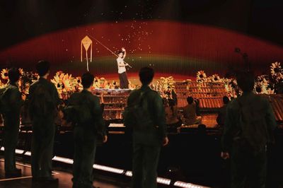 Nghĩa tình đồng bào trên sân khấu 'Anh trai vượt ngàn chông gai'