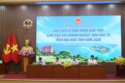 Quảng Ngãi chấn chỉnh kỉ luật dự họp, phê bình 17 địa phương