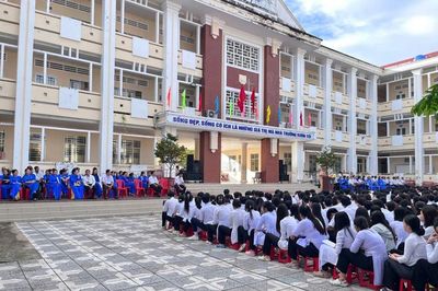 Nhiều địa phương ở Cà Mau công khai đường dây nóng về lạm thu trong trường học