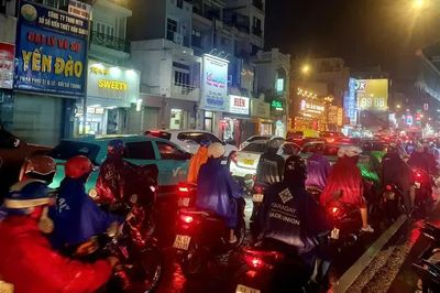 Mưa ở TPHCM và Nam bộ gia tăng từ ngày 7-10