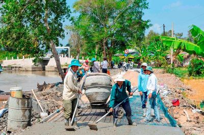 Chính sách đúng, người dân đồng lòng xây dựng cuộc sống ấm no