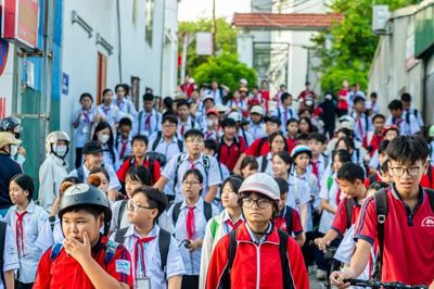Quảng Ninh giải 'điểm nóng' giao thông cổng trường học