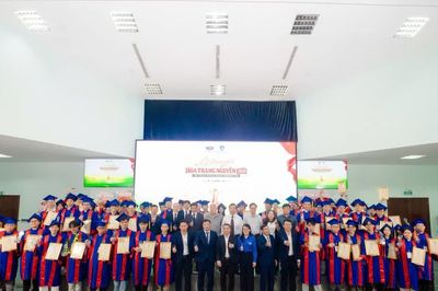 Giải thưởng Hoa Trạng Nguyên mùa thứ 14: Vinh danh 62 học sinh giỏi quốc gia và cấp tỉnh
