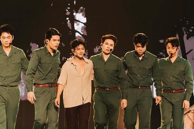 Nước mắt của ca sĩ Đông Hùng