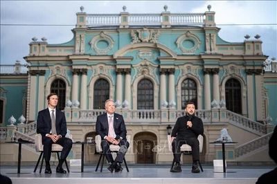 Thương vụ dầu mỏ 20 tỷ USD chen vào đàm phán Mỹ - Nga về Ukraine