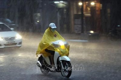 Từ đêm 5/10 đến ngày 7/10, khu vực Trung Bộ có mưa rất lớn