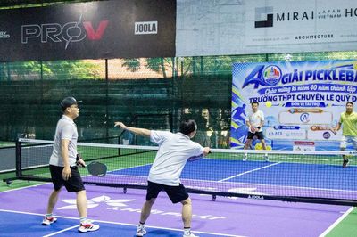 Khai mạc Giải Pickleball chào mừng kỷ niệm 40 năm thành lập Trường THPT chuyên Lê Quý Đôn