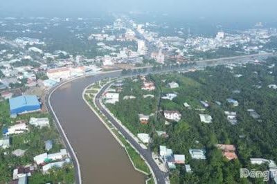 Đường giao thông hai bên bờ sông Bảo Định phát huy hiệu quả