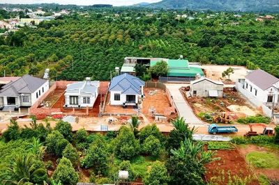 Rời vùng sạt lở, dựng cuộc sống mới