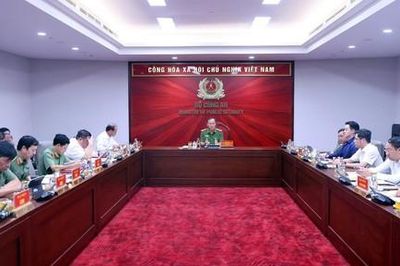 Thống nhất bộ chỉ số đánh giá để tạo thước đo chung trong theo dõi nhiệm vụ Nghị quyết 57
